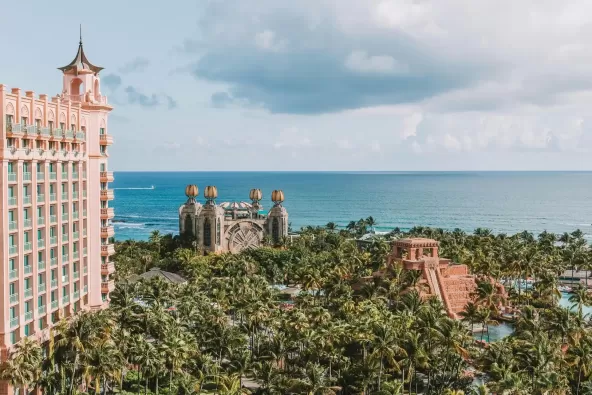 countries,-bahamas,-global-payroll.webp